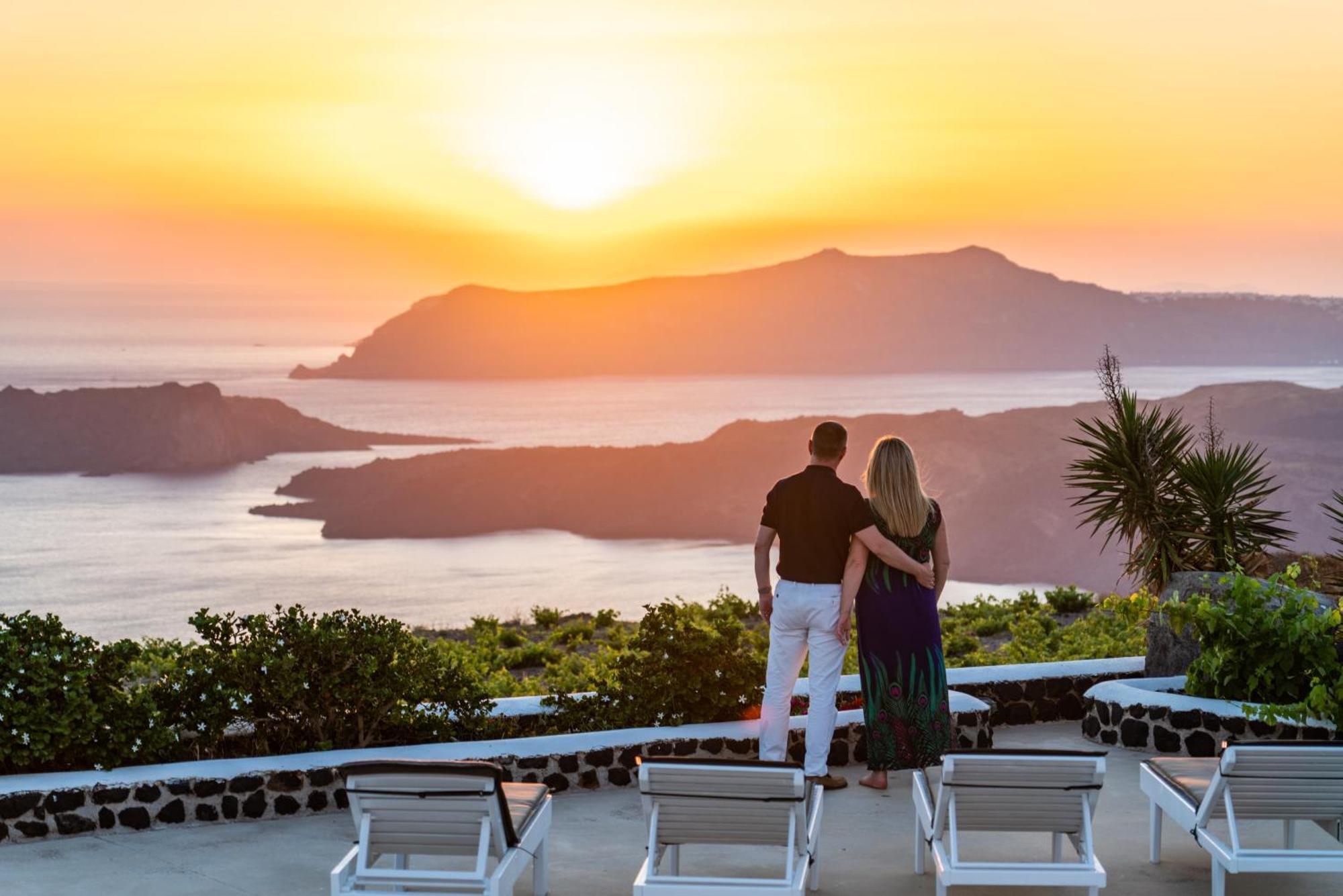 Villa Oinos - Sunset Views Ormos Athinios Экстерьер фото