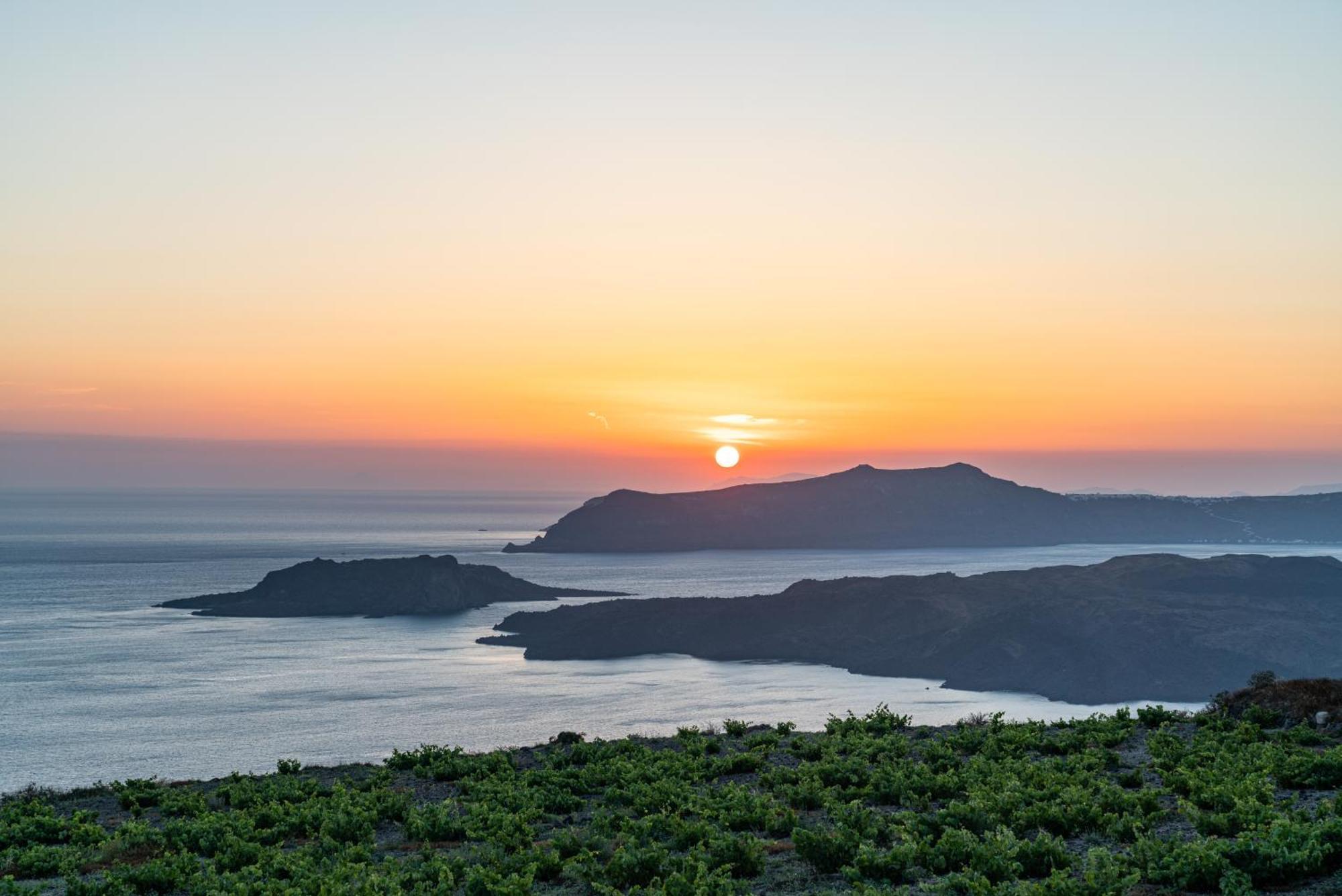 Villa Oinos - Sunset Views Ormos Athinios Экстерьер фото